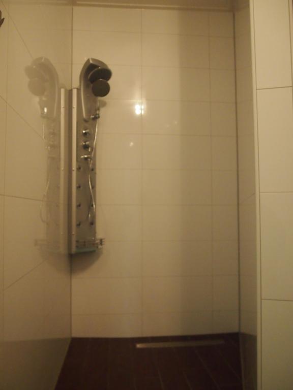 Hotel Kantje Levantje 米德尔哈尼斯 外观 照片
