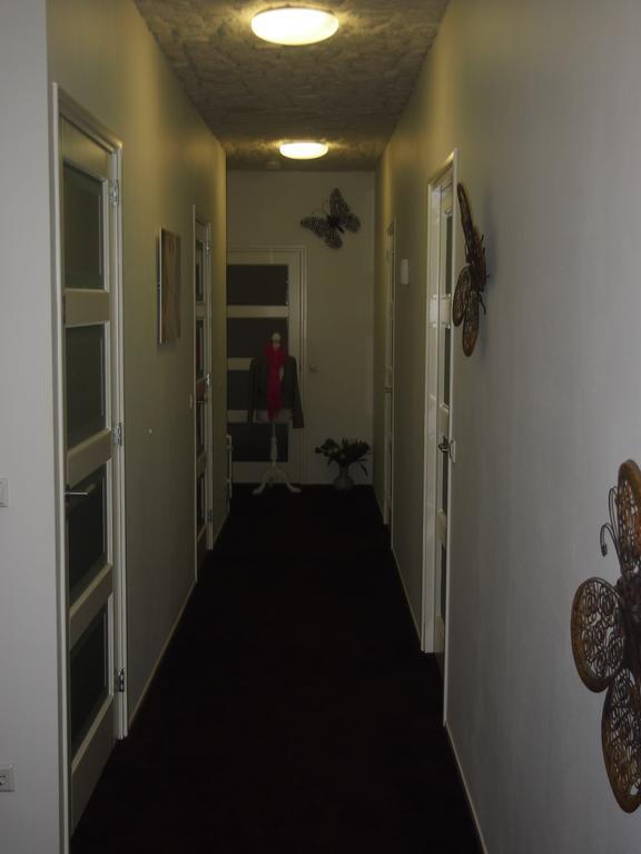 Hotel Kantje Levantje 米德尔哈尼斯 外观 照片